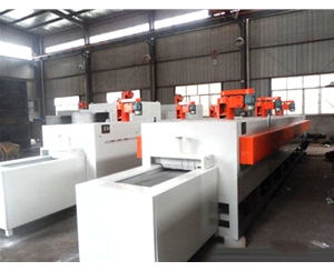 Net belt tempering furnace