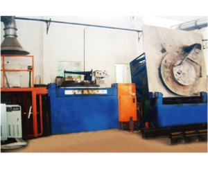 Three-phase power frequency magnesium alloy melting furnace